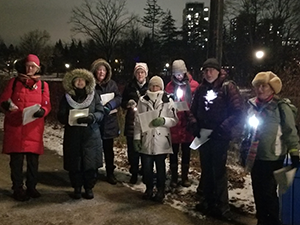GVTA fun evening on a carol-singing stroll